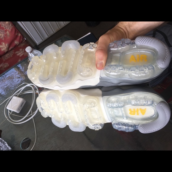 Nike Air Vapormax Flynit Premier - Picture 4 of 4